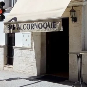 Bar Alcornoque