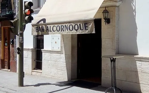 Bar Alcornoque