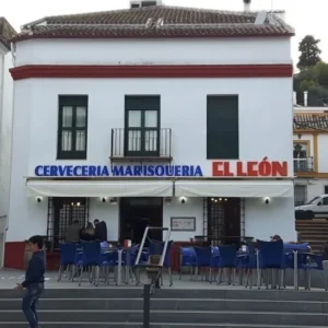 Cervecería Marisquería El León